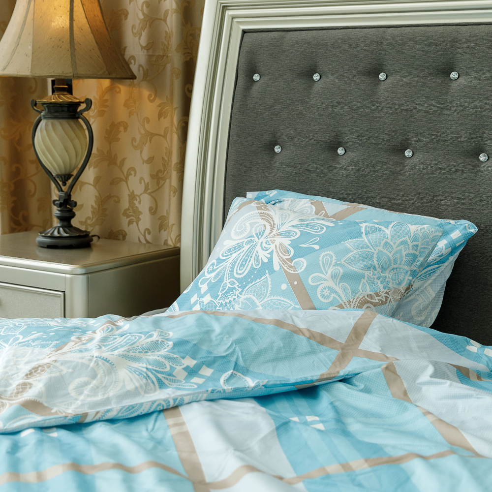 Premium satin påslakanset „Royal“. Satin påslakan, 140x200 cm, 150x200 cm, 160x200 cm, 200x200 cm, 200x220 cm Premium satin påslakanset „Royal“. Satin påslakan, 140x200 cm, 150x200 cm, 160x200 cm, 200x200 cm, 200x220 cm