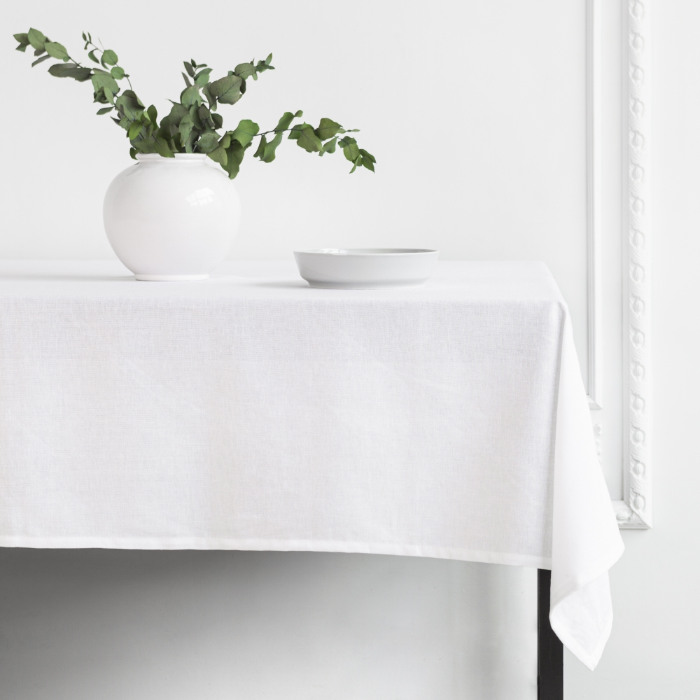 Bordsduk „Linen white“. Linnedukar, 140x200 cm, 140x240 cm, 140x300 cm Bordsduk „Linen white“. Linnedukar, 140x200 cm, 140x240 cm, 140x300 cm