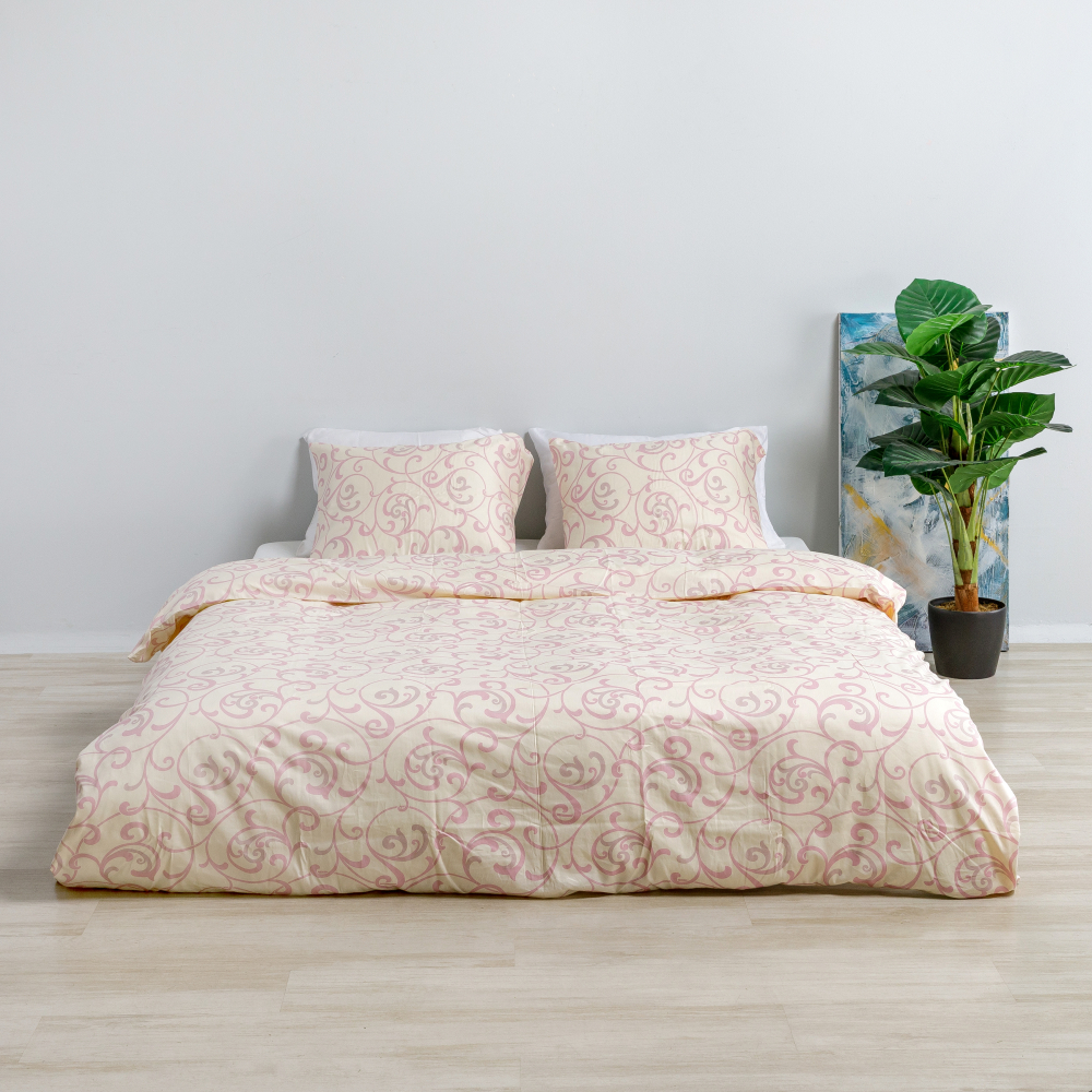 Premium satin påslakanset „Pink curls“. Rosa sängkläder, 160x200 cm, 200x200 cm, 200x220 cm Premium satin påslakanset „Pink curls“. Rosa sängkläder, 160x200 cm, 200x200 cm, 200x220 cm