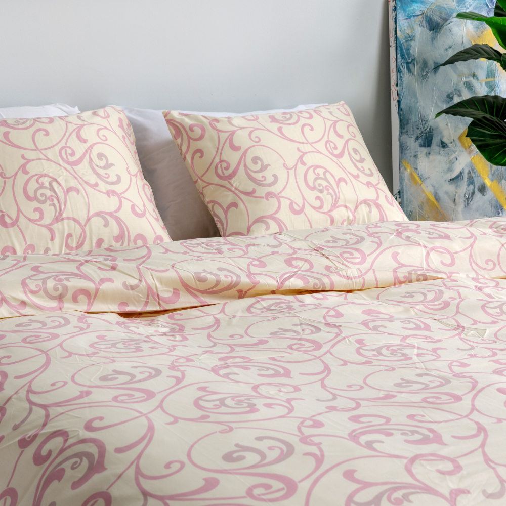 Premium satin påslakanset „Pink curls“. Rosa sängkläder, 160x200 cm, 200x200 cm, 200x220 cm Premium satin påslakanset „Pink curls“. Rosa sängkläder, 160x200 cm, 200x200 cm, 200x220 cm