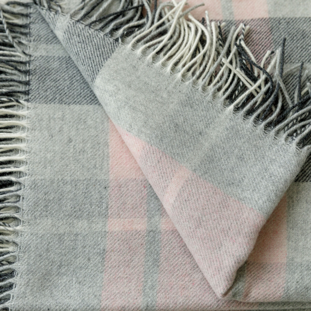Plaid ”Tartan pink” Plaid ”Tartan pink”