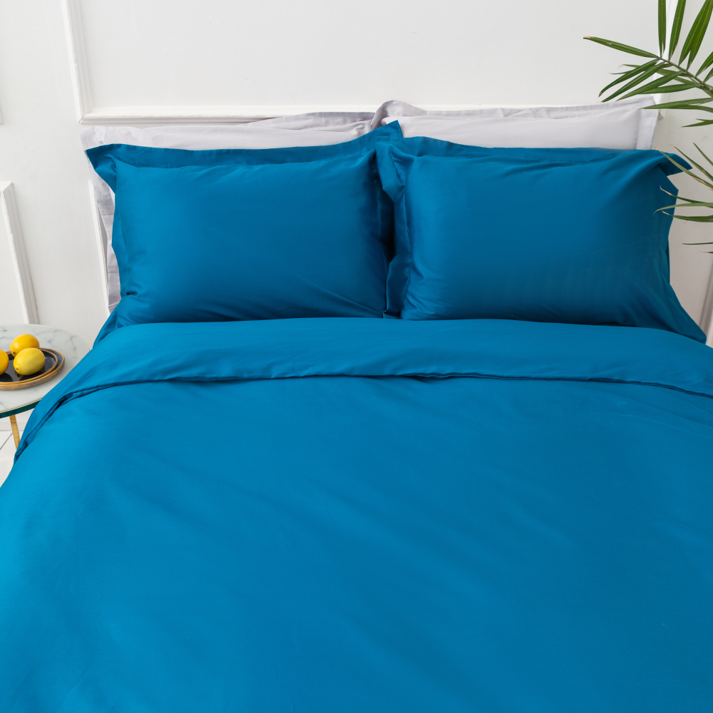 Premium satin påslakanset „Turquoise“. Enfärgade sängkläder, 200x200 cm Premium satin påslakanset „Turquoise“. Enfärgade sängkläder, 200x200 cm