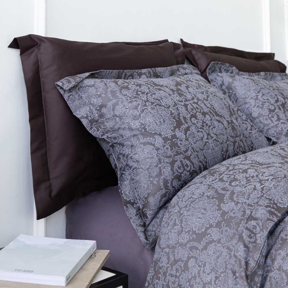 Premium satin påslakanset „Cacao light“. Mönstrade sängkläder, 140x200 cm, 200x200 cm, 200x220 cm Premium satin påslakanset „Cacao light“. Mönstrade sängkläder, 140x200 cm, 200x200 cm, 200x220 cm