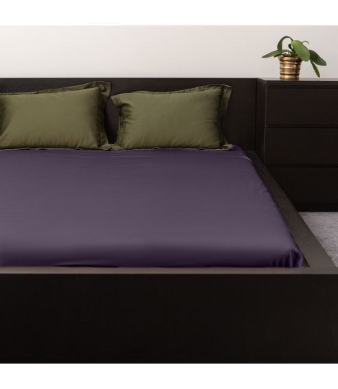 Satin dra-på-lakan „Mauve“. Dra på lakan