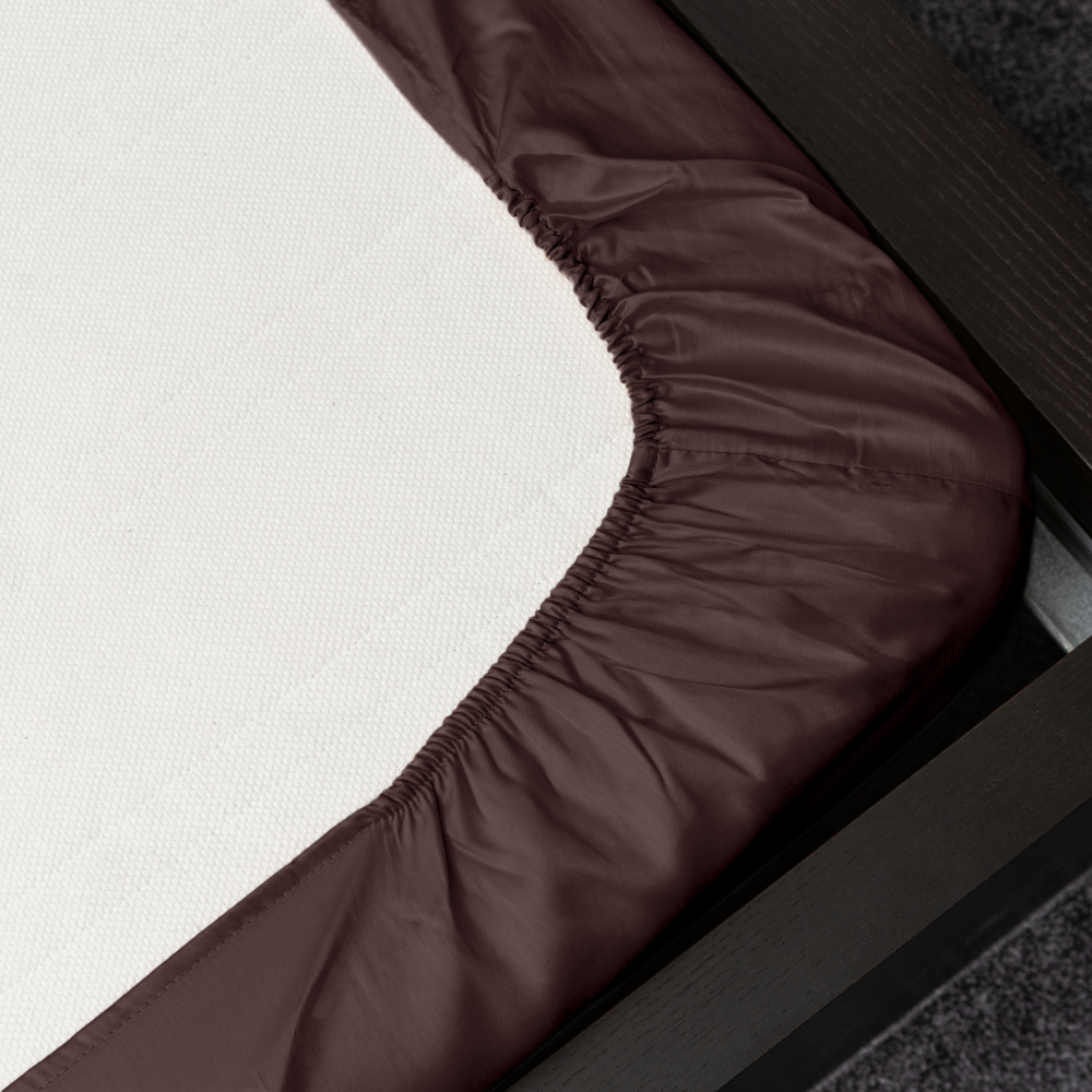 Satin dra-på-lakan „Chocolate“, 90x200 cm, 140x200 cm, 160x200 cm, 180x200 cm Satin dra-på-lakan „Chocolate“, 90x200 cm, 140x200 cm, 160x200 cm, 180x200 cm