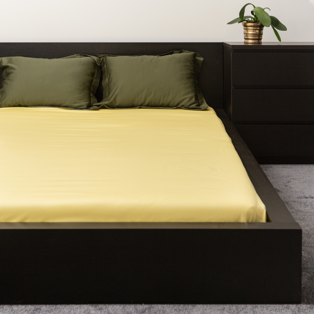 Satin dra-på-lakan „Citron“, 140x200 cm, 160x200 cm, 180x200 cm Satin dra-på-lakan „Citron“, 140x200 cm, 160x200 cm, 180x200 cm