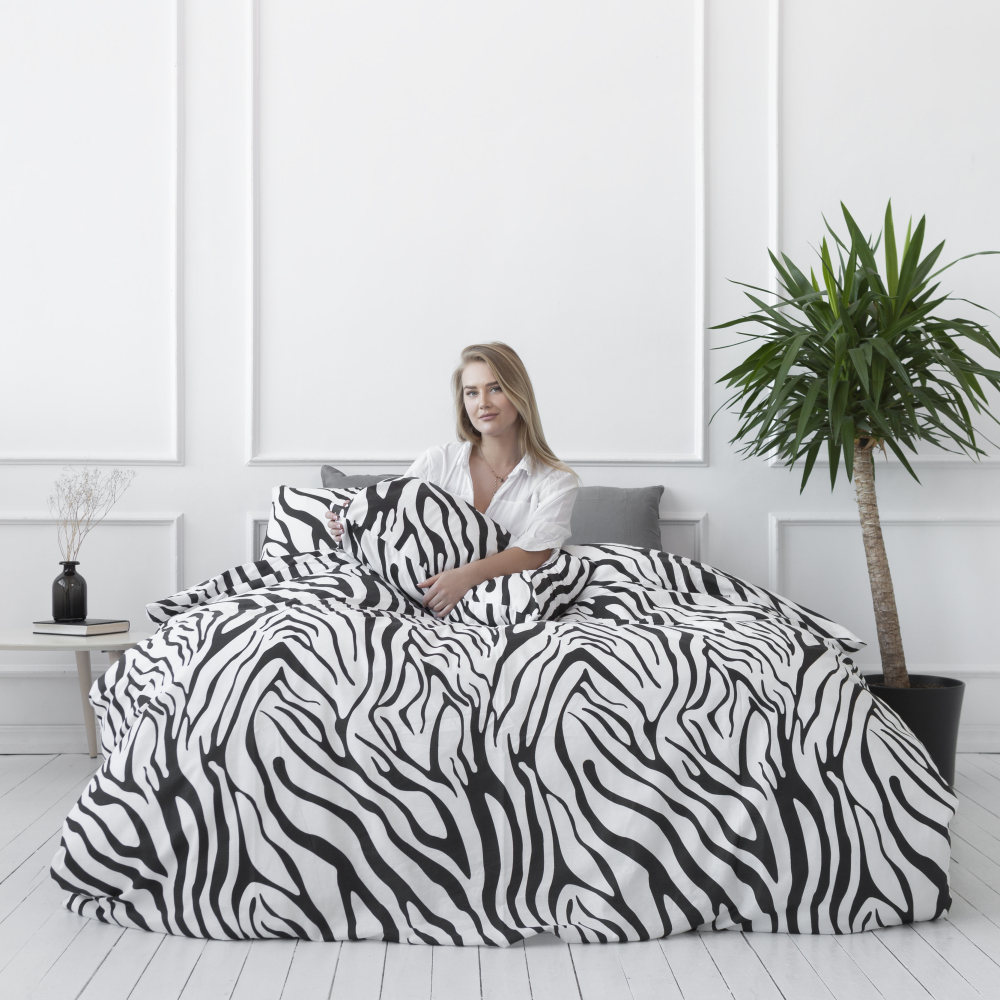 Påslakanset „Zebra“. Påslakanset 135x200, 140x200 cm, 200x220 cm Påslakanset „Zebra“. Påslakanset 135x200, 140x200 cm, 200x220 cm