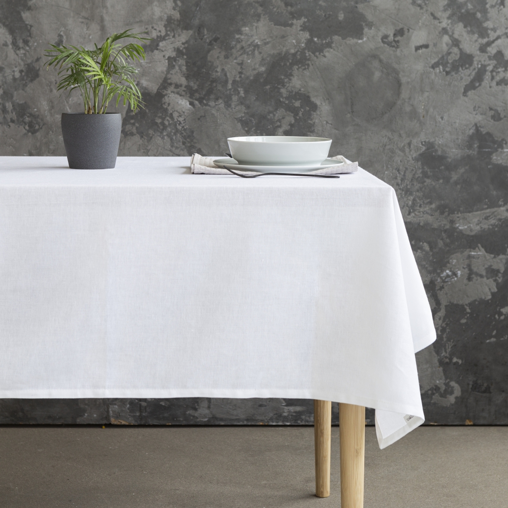 Bordsduk „Linen white“. Linnedukar, 140x200 cm, 140x240 cm, 140x300 cm Bordsduk „Linen white“. Linnedukar, 140x200 cm, 140x240 cm, 140x300 cm
