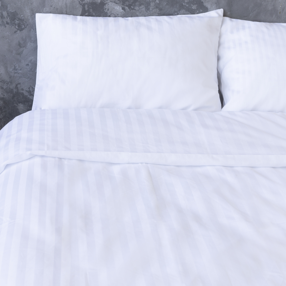 Premium satin påslakanset „Stripe 2 cm“. Påslakanset 135x200, 140x200 cm