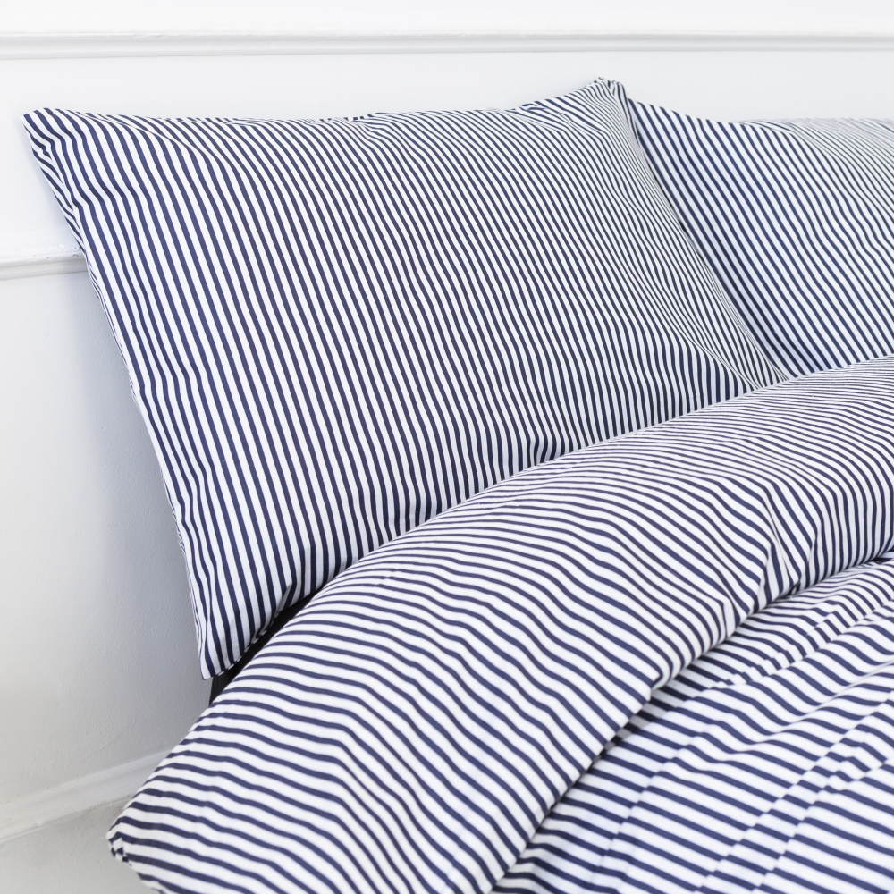 Patalynės komplektas „Blue stripes“. Blå sängkläder, 140x200 cm, 160x200 cm, 200x200 cm Patalynės komplektas „Blue stripes“. Blå sängkläder, 140x200 cm, 160x200 cm, 200x200 cm