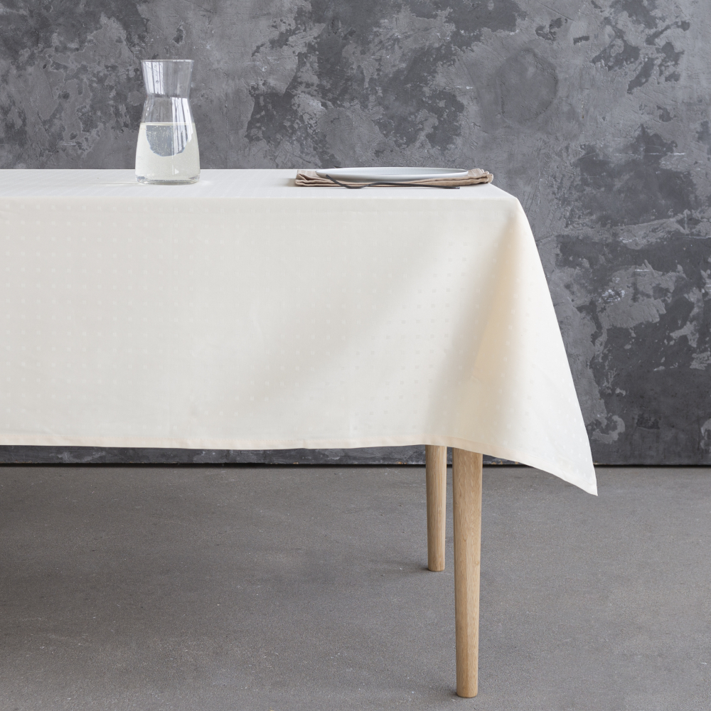 Duk „Peachy square“. Bomullsdukar, 140x240cm, 140x300 cm Duk „Peachy square“. Bomullsdukar, 140x240cm, 140x300 cm