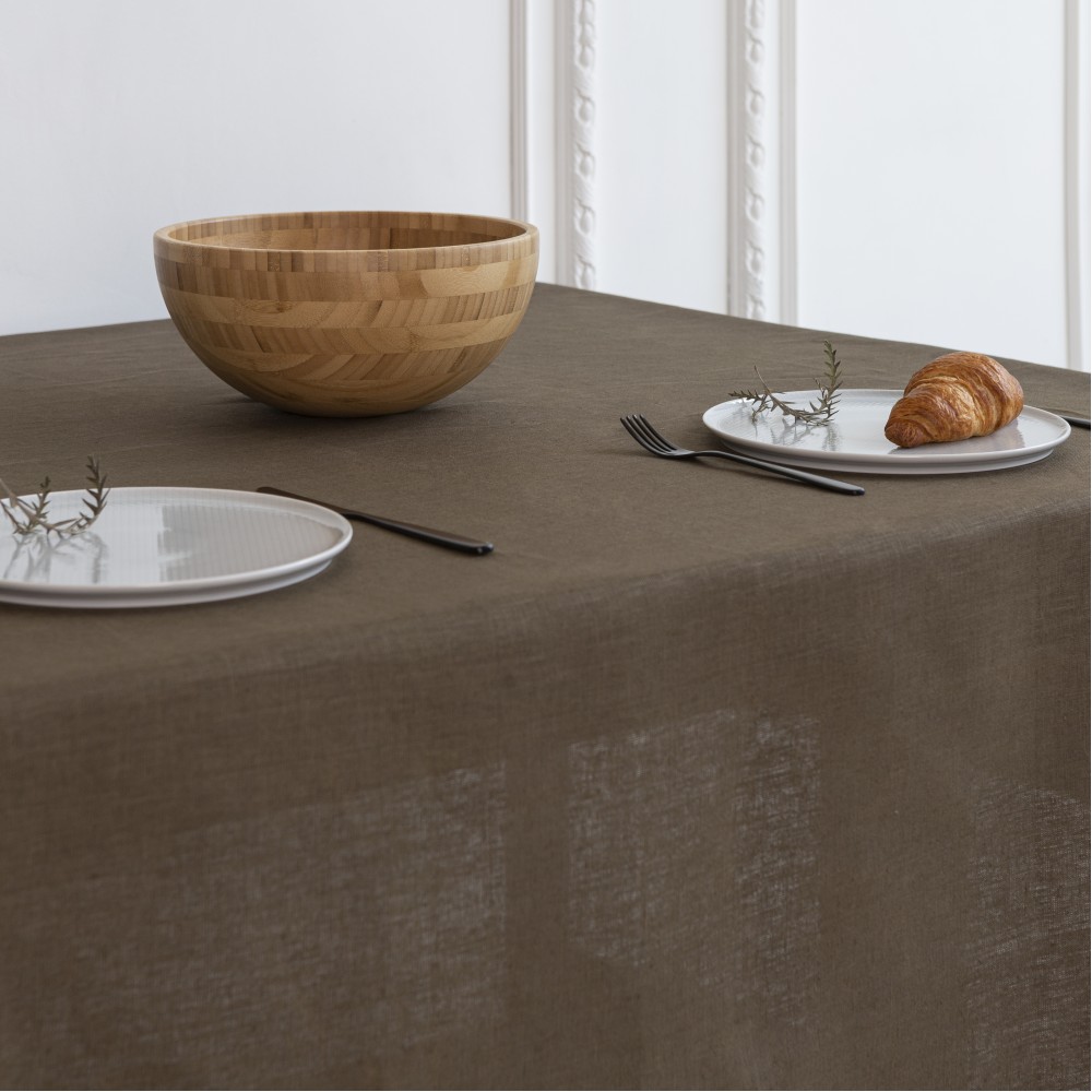 Bordsduk „Linen brown“. Linnedukar, 140x140 cm, 140x300 cm Bordsduk „Linen brown“. Linnedukar, 140x140 cm, 140x300 cm