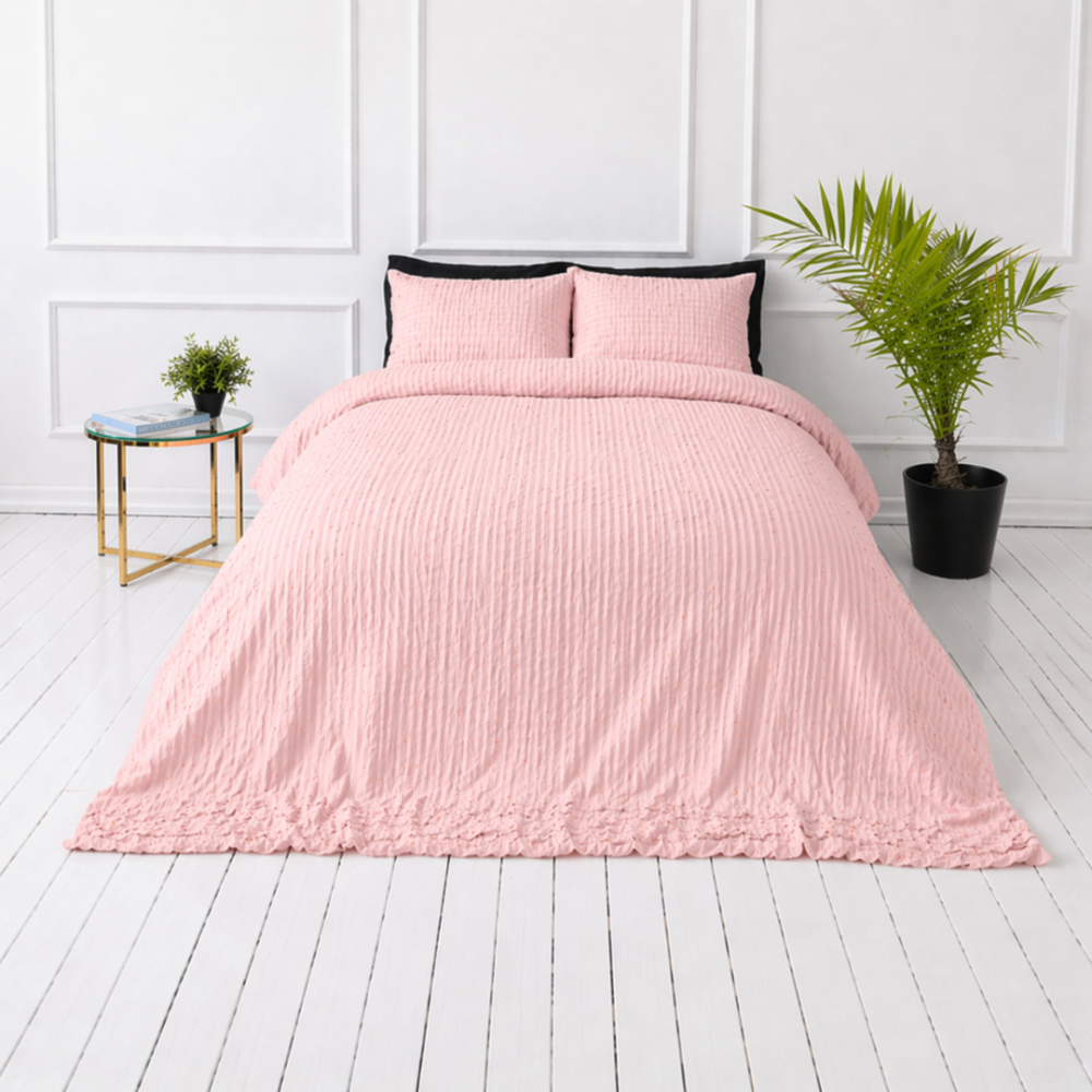 Påslakanset i bomulls bäckebölja „Kora Dusty Rose“. Rosa sängkläder, 140x200 cm, 150x200 cm, 160x200 cm, 180x200 cm, 200x200 cm, 200x220 cm Påslakanset i bomulls bäckebölja „Kora Dusty Rose“. Rosa sängkläder, 140x200 cm, 150x200 cm, 160x200 cm, 180x200 cm, 200x200 cm, 200x220 cm