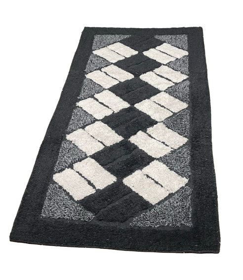 Matta „Black Diamond Mosaic Rug“. Badrumsmattor