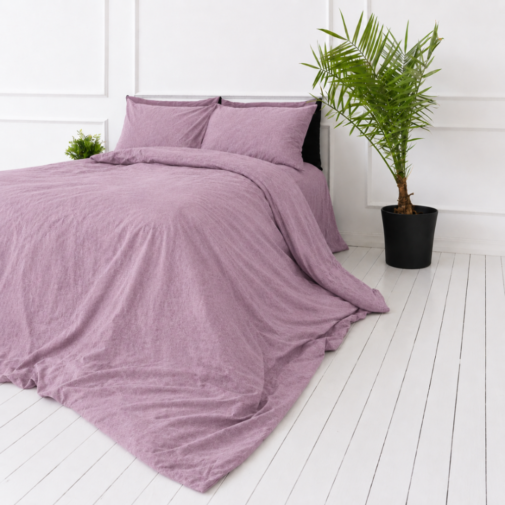 Linne sängkläder „Linen Blushfade“. Påslakanset 150x210, 140x200 cm, 150x200 cm, 160x200 cm, 180x200 cm, 200x200 cm, 200x220 cm, 240x220 cm. Minimalistiskt påslakanset i rosa-lila färg med enhetlig design.