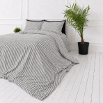 Linne sängkläder „Linen Grey Stripes“. Påslakanset 150x210, 140x200 cm, 150x200 cm, 160x200 cm, 180x200 cm, 200x200 cm, 200x220 cm, 240x220 cm. Neutralt grått bäddset med kontrasterande vita ränder. Linne sängkläder „Linen Grey Stripes“. Påslakanset 150x210, 140x200 cm, 150x200 cm, 160x200 cm, 180x200 cm, 200x200 cm, 200x220 cm, 240x220 cm. Neutralt grått bäddset med kontrasterande vita ränder.