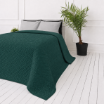 Överkast „Bedspread Juniper“. Plädar, 210x240 cm. Smaragdgrönt överkast med ett tätt återkommande flätat mönster Överkast „Bedspread Juniper“. Plädar, 210x240 cm. Smaragdgrönt överkast med ett tätt återkommande flätat mönster