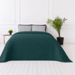 Överkast „Bedspread Juniper“. Plädar, 210x240 cm. Djupt grönt överkast med en subtil geometrisk reliefstruktur Överkast „Bedspread Juniper“. Plädar, 210x240 cm. Djupt grönt överkast med en subtil geometrisk reliefstruktur