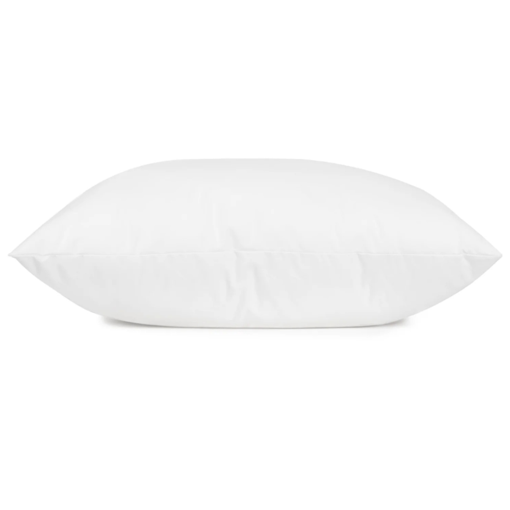 Kudde „Familon Superior Pillow“. Ren vit familon kudde med enkel modern design Kudde „Familon Superior Pillow“. Ren vit familon kudde med enkel modern design