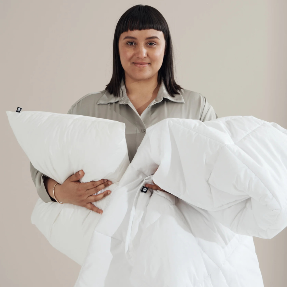 Kudde „Familon Superior Pillow“. Subtilt vit nyans familon kudde Kudde „Familon Superior Pillow“. Subtilt vit nyans familon kudde
