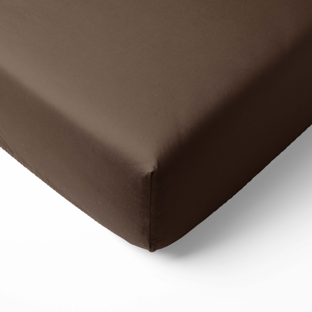 Lakan „Brunette“, 150x220 cm, 200x220 cm, 220x240 cm Lakan „Brunette“, 150x220 cm, 200x220 cm, 220x240 cm