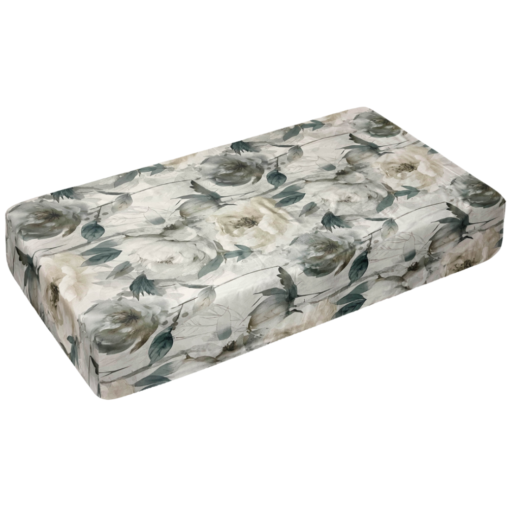 Lakan „Gentle Garden“, 150x220 cm, 200x220 cm, 200x230 cm Lakan „Gentle Garden“, 150x220 cm, 200x220 cm, 200x230 cm