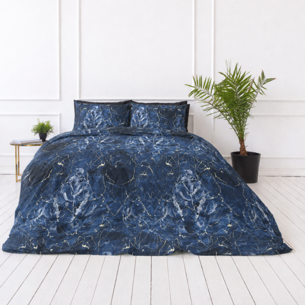 Påslakanset „Cosmic Blue“. Sängkläder 155x200, 140x200 cm, 150x200 cm, 160x200 cm, 180x200 cm, 200x200 cm, 200x220 cm, 240x220 cm Påslakanset „Cosmic Blue“. Sängkläder 155x200, 140x200 cm, 150x200 cm, 160x200 cm, 180x200 cm, 200x200 cm, 200x220 cm, 240x220 cm