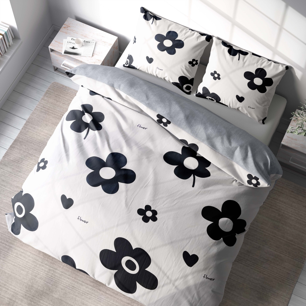 Påslakanset „Black Flowers“. Mönstrade sängkläder, 140x200 cm, 150x200 cm, 160x200 cm, 180x200 cm, 200x200 cm, 200x220 cm Påslakanset „Black Flowers“. Mönstrade sängkläder, 140x200 cm, 150x200 cm, 160x200 cm, 180x200 cm, 200x200 cm, 200x220 cm