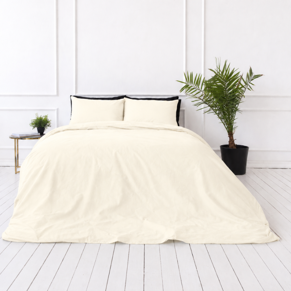 Påslakanset „Pale Vanilla“. Enfärgade sängkläder, 140x200 cm, 150x200 cm, 160x200 cm, 180x200 cm, 200x200 cm, 200x220 cm, 240x220 cm