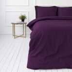 Påslakanset „Plum“. Sängkläder 155x200, 140x200 cm, 150x200 cm, 160x200 cm, 180x200 cm, 200x200 cm, 200x220 cm, 240x220 cm. Enfärgat bäddset i en djup lila nyans utan mönster. Påslakanset „Plum“. Sängkläder 155x200, 140x200 cm, 150x200 cm, 160x200 cm, 180x200 cm, 200x200 cm, 200x220 cm, 240x220 cm. Enfärgat bäddset i en djup lila nyans utan mönster.