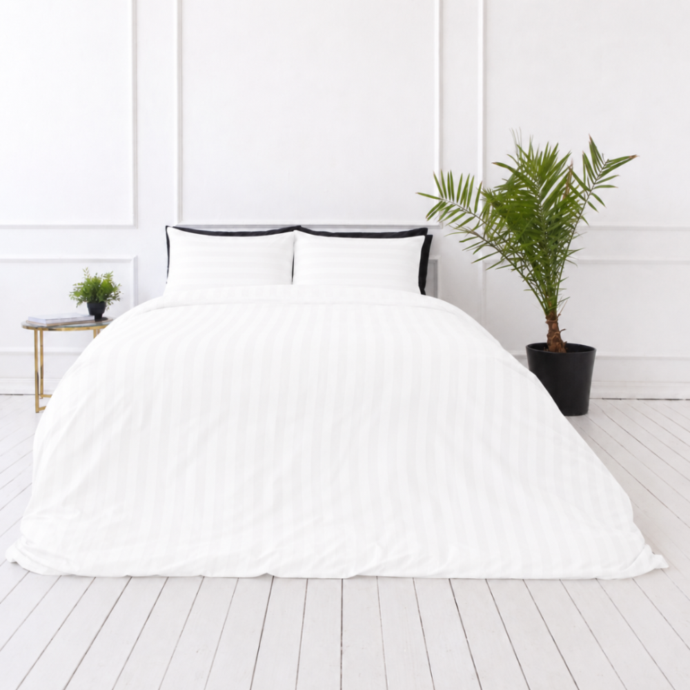 Påslakanset „White Stripes“. Mönstrade sängkläder, 140x200 cm, 150x200 cm, 160x200 cm, 180x200 cm, 200x200 cm, 200x220 cm Påslakanset „White Stripes“. Mönstrade sängkläder, 140x200 cm, 150x200 cm, 160x200 cm, 180x200 cm, 200x200 cm, 200x220 cm