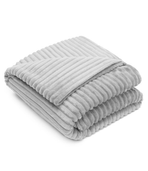 Pläd „Steel Tint fleece blanket“. Plädar