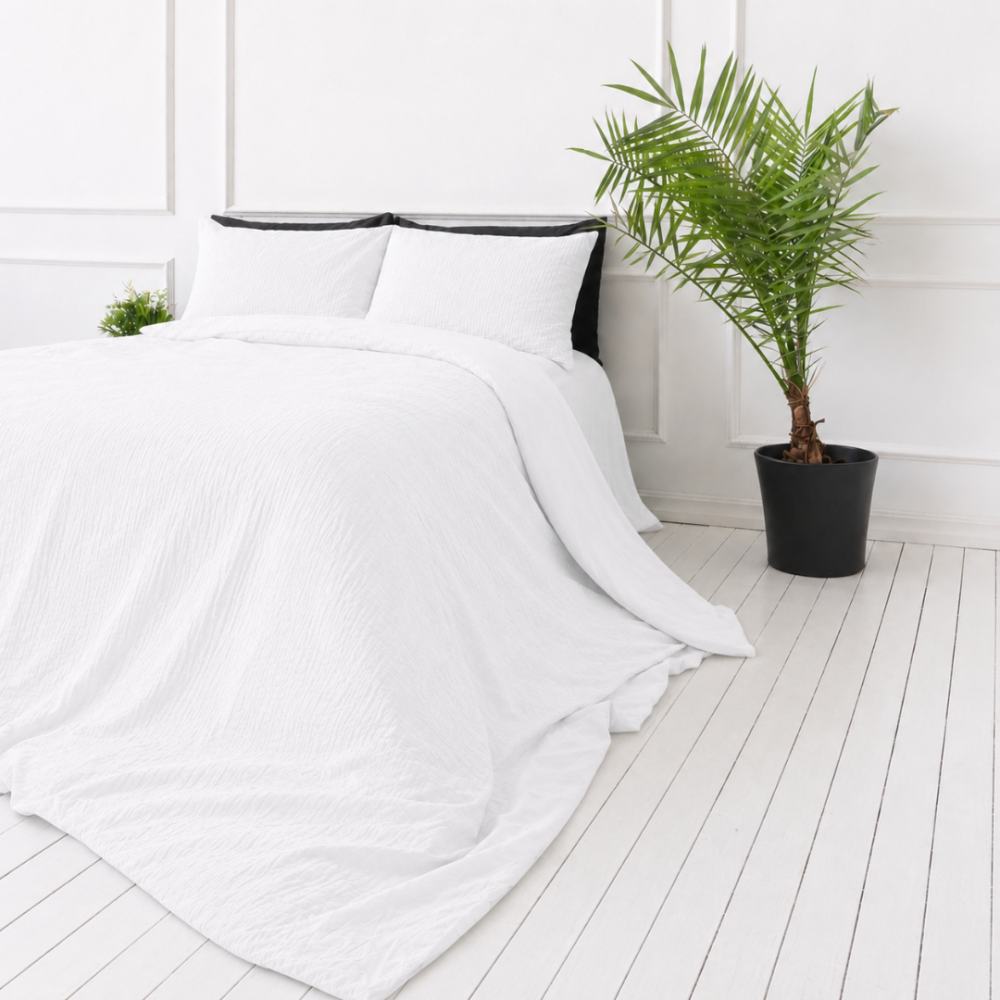 Påslakanset muslin „White muslin“. Påslakanset, 200x200 cm, 200x220 cm. Vit muslinbäddning med en diskret skrynklig yta