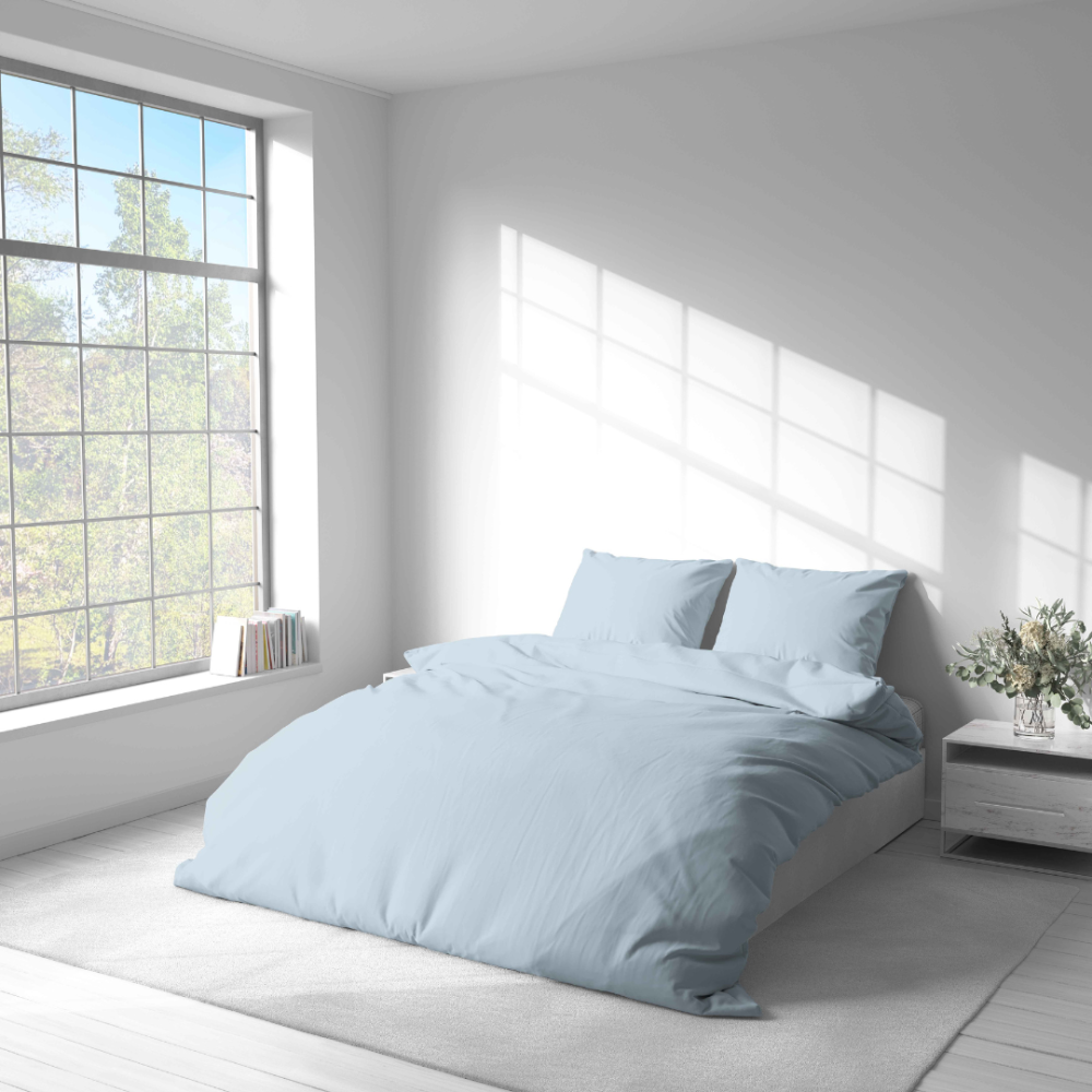 Premium satin påslakanset „Light blue glow“. Påslakanset 150x210, 140x200 cm, 150x200 cm, 160x200 cm, 180x200 cm, 200x200 cm, 200x220 cm, 240x220 cm Premium satin påslakanset „Light blue glow“. Påslakanset 150x210, 140x200 cm, 150x200 cm, 160x200 cm, 180x200 cm, 200x200 cm, 200x220 cm, 240x220 cm