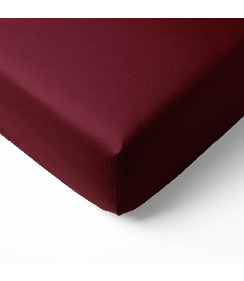 Satinlakan „Maroon“. Lakan utan resår