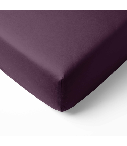 Satinlakan „Plum glow“. Lakan utan resår