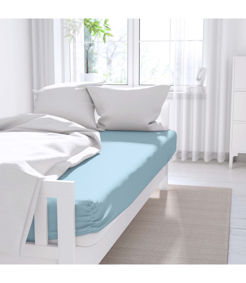 Satinlakan „Ice blue“. Lakan utan resår