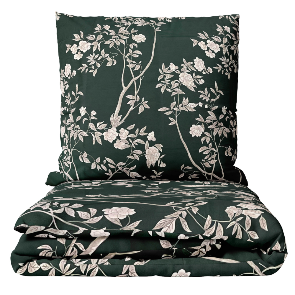 Satin påslakanset „Blooming Forest“. Påslakanset 135x200, 140x200 cm, 200x200 cm, 200x220 cm Satin påslakanset „Blooming Forest“. Påslakanset 135x200, 140x200 cm, 200x200 cm, 200x220 cm