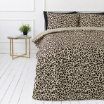 Satin påslakanset „Exotic Leopard“. Påslakanset 135x200, 140x200 cm, 200x200 cm, 200x220 cm. Bäddset i bomullssatin med leopardmönster Satin påslakanset „Exotic Leopard“. Påslakanset 135x200, 140x200 cm, 200x200 cm, 200x220 cm. Bäddset i bomullssatin med leopardmönster