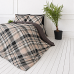 Satin påslakanset „Flanko“. Påslakanset 135x200, 140x200 cm, 200x200 cm, 200x220 cm. Sängklädesdesign med nudefärgade rutor, grå ränder och svarta detaljer. Satin påslakanset „Flanko“. Påslakanset 135x200, 140x200 cm, 200x200 cm, 200x220 cm. Sängklädesdesign med nudefärgade rutor, grå ränder och svarta detaljer.