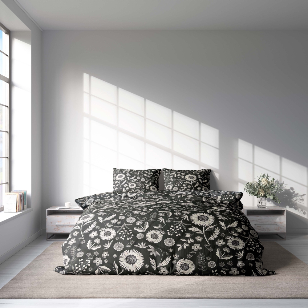 Premium satin påslakanset „Night Flowers“. Sängkläder 155x200, 140x200 cm, 200x200 cm, 200x220 cm