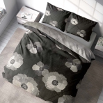 Satin påslakanset „Poppiescape“. Sängkläder med växtmotiv, 140x200 cm, 200x200 cm, 200x220 cm Satin påslakanset „Poppiescape“. Sängkläder med växtmotiv, 140x200 cm, 200x200 cm, 200x220 cm