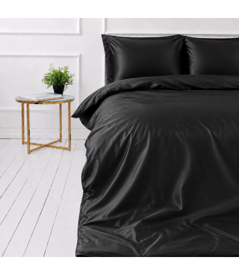 Sängkläder i siden „Onyx Silk“. Påslakanset 200x220