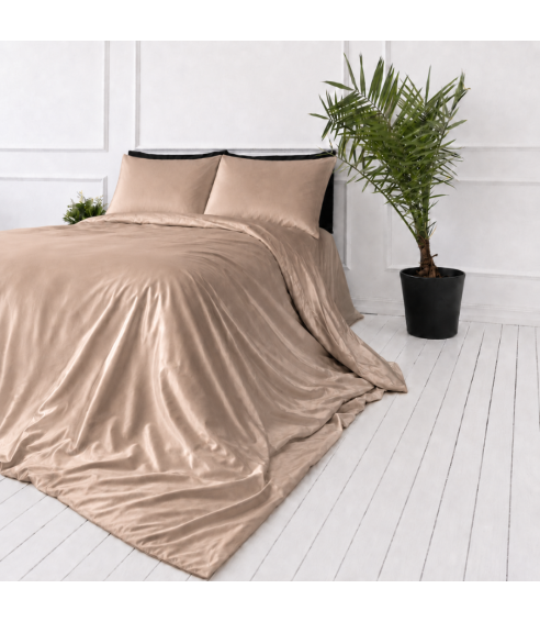 Sängkläder i siden „Saddle Silk“. Påslakanset 200x200