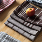 Kökshandduk „Urban Kitchen Towel“. Kökshanddukar. Kökshandduk med grå bas och dekorativa bruna linjer Kökshandduk „Urban Kitchen Towel“. Kökshanddukar. Kökshandduk med grå bas och dekorativa bruna linjer