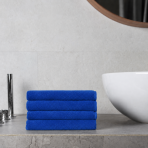 Badhandduk „Dark blue towel“, 50x100 cm, 70x140 cm. Handduk i enhetlig blå färg med subtil yta
