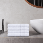Badhandduk „Royal White towel“, 70x140 cm. Vit badhandduk med en dekorativ randig bård. Badhandduk „Royal White towel“, 70x140 cm. Vit badhandduk med en dekorativ randig bård.